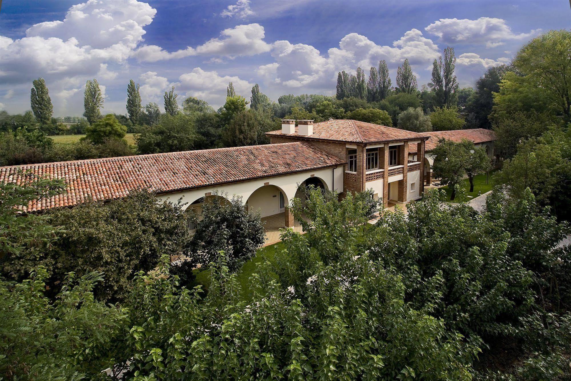 Ca' Mura Natura E Resort Masera di Padova Luaran gambar